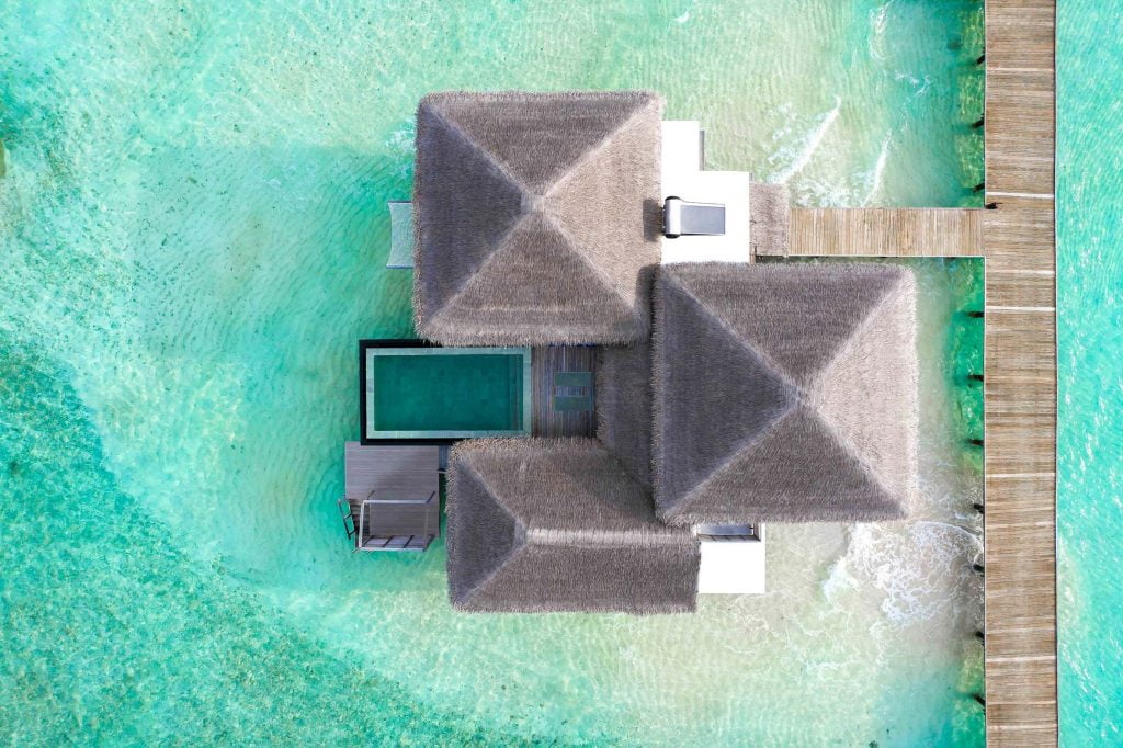 Luxury Raffles Maldives Resort 25