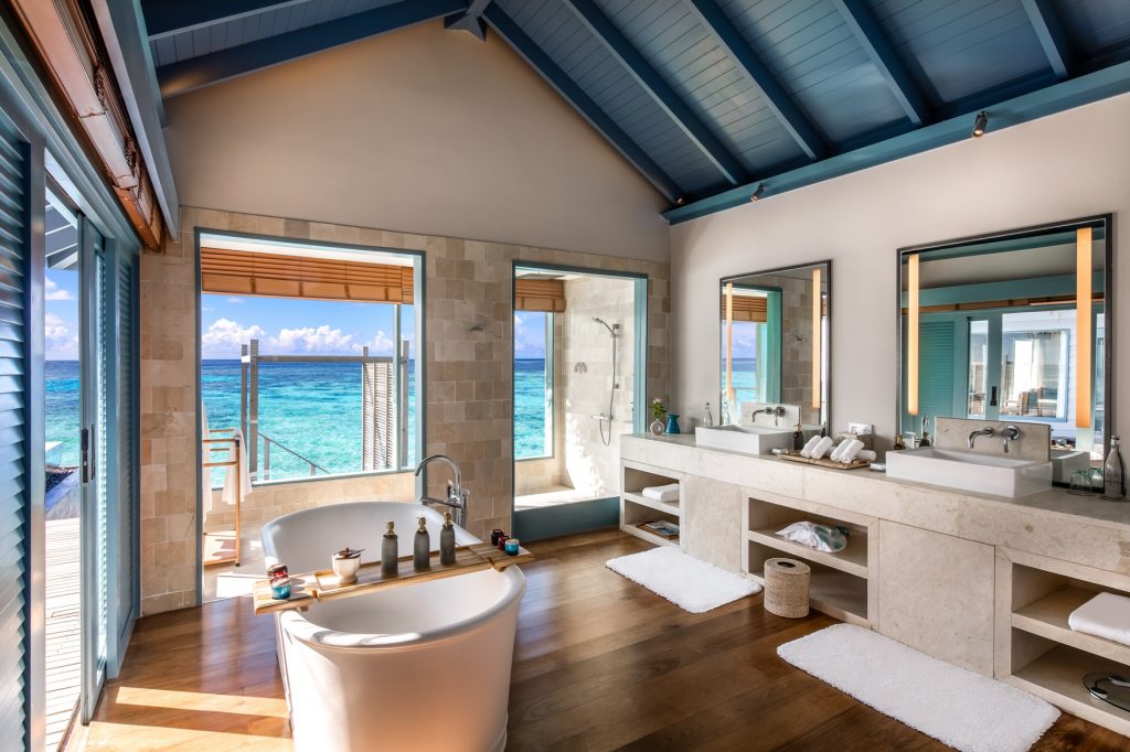 Luxury Raffles Maldives Resort 35