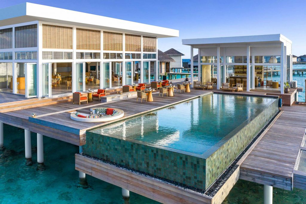 Luxury Raffles Maldives Resort 03